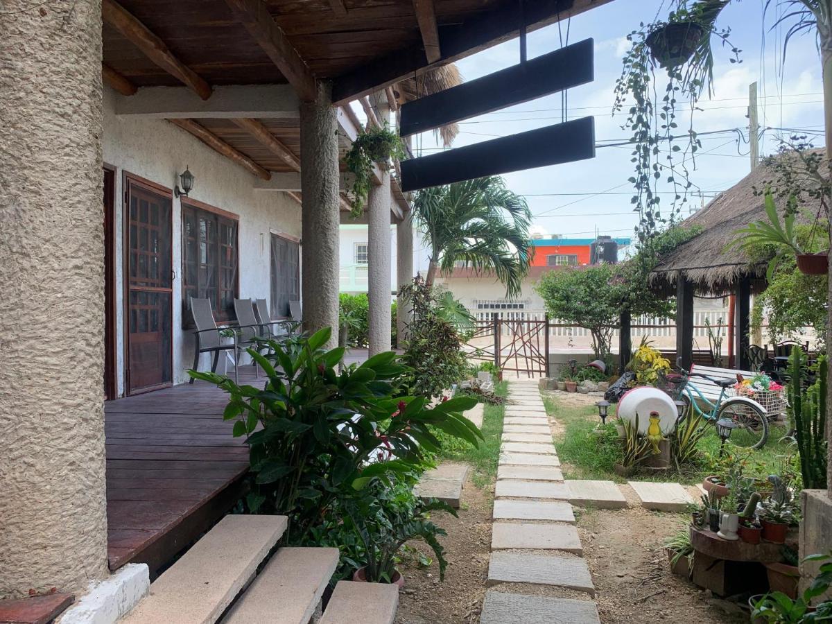 Don Panchon Y Maruxa Hotel Isla Holbox Екстериор снимка