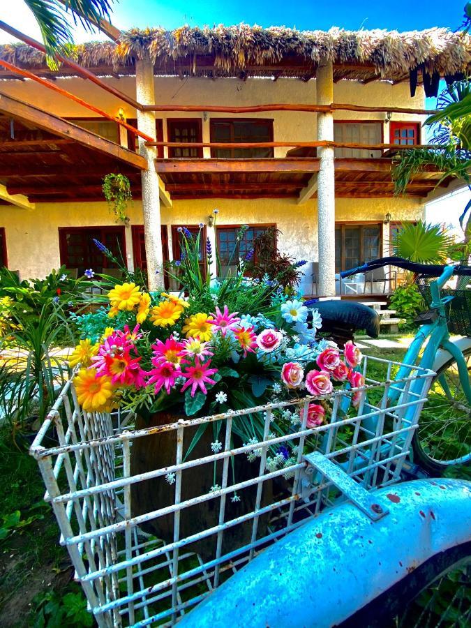 Don Panchon Y Maruxa Hotel Isla Holbox Екстериор снимка