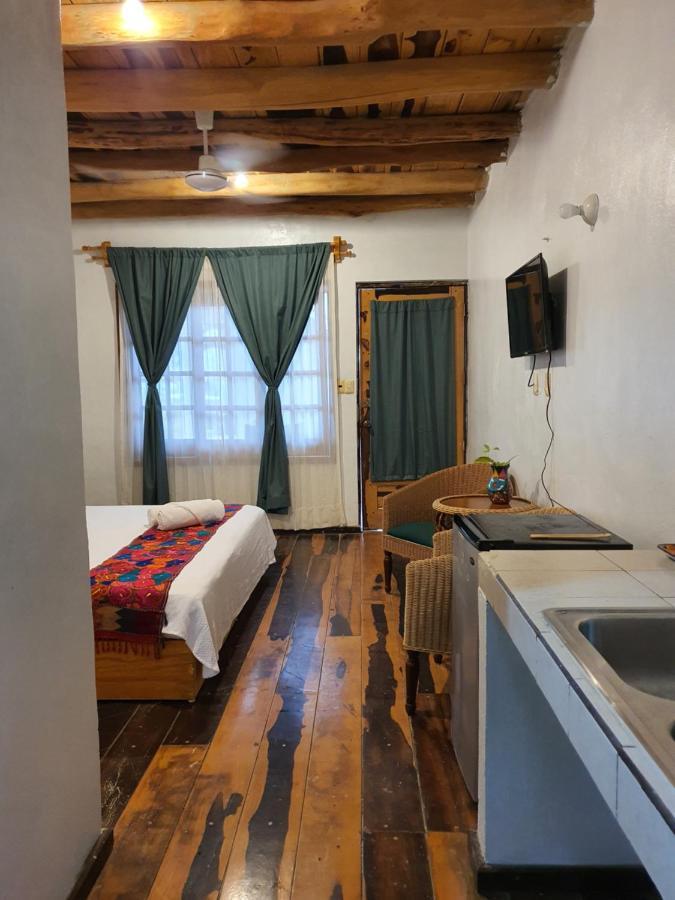 Don Panchon Y Maruxa Hotel Isla Holbox Екстериор снимка