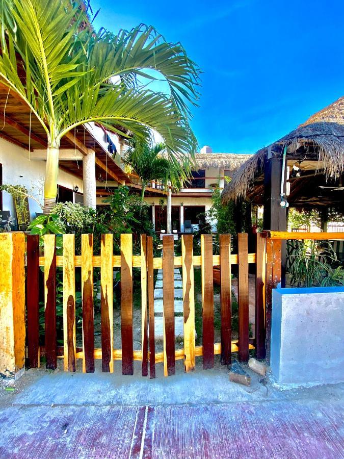 Don Panchon Y Maruxa Hotel Isla Holbox Екстериор снимка